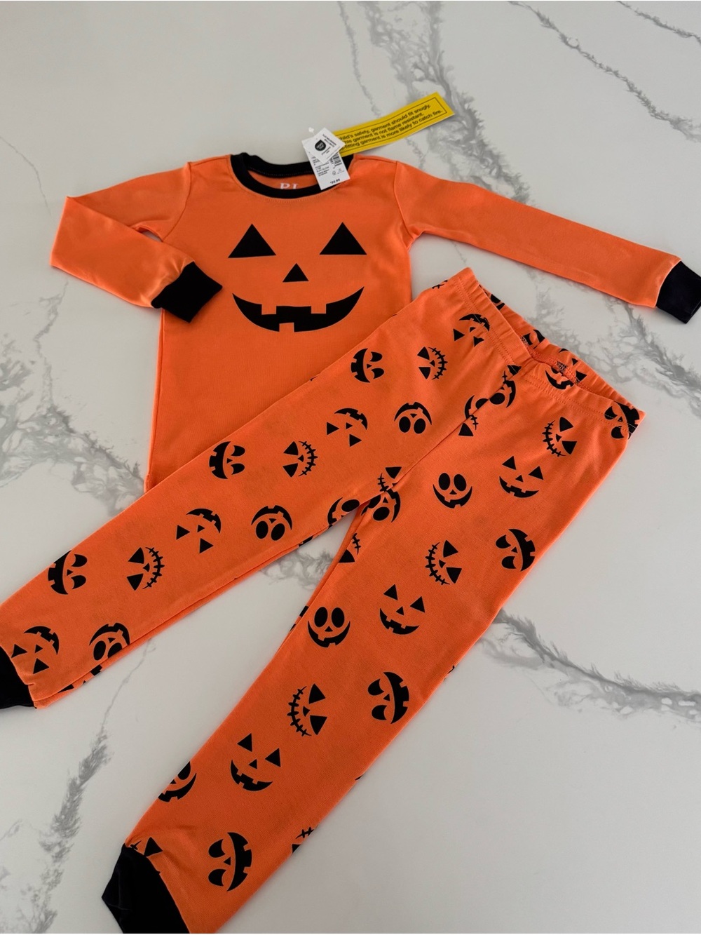 NWT Kids’ Halloween Pumpkin Snug Fit Pajamas 2T